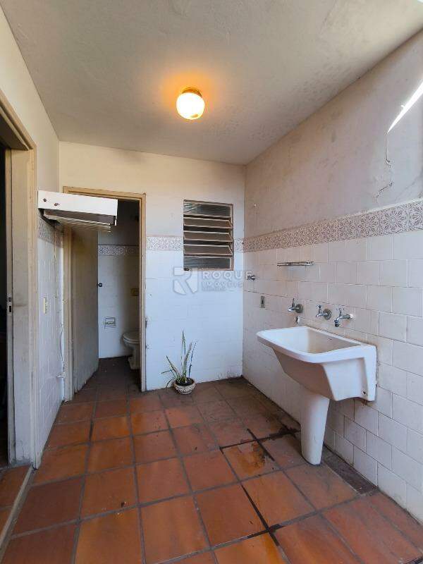 Casa Residencial para aluguel no bairro Jardim Montezuma: ÁREA DE SERVIÇO