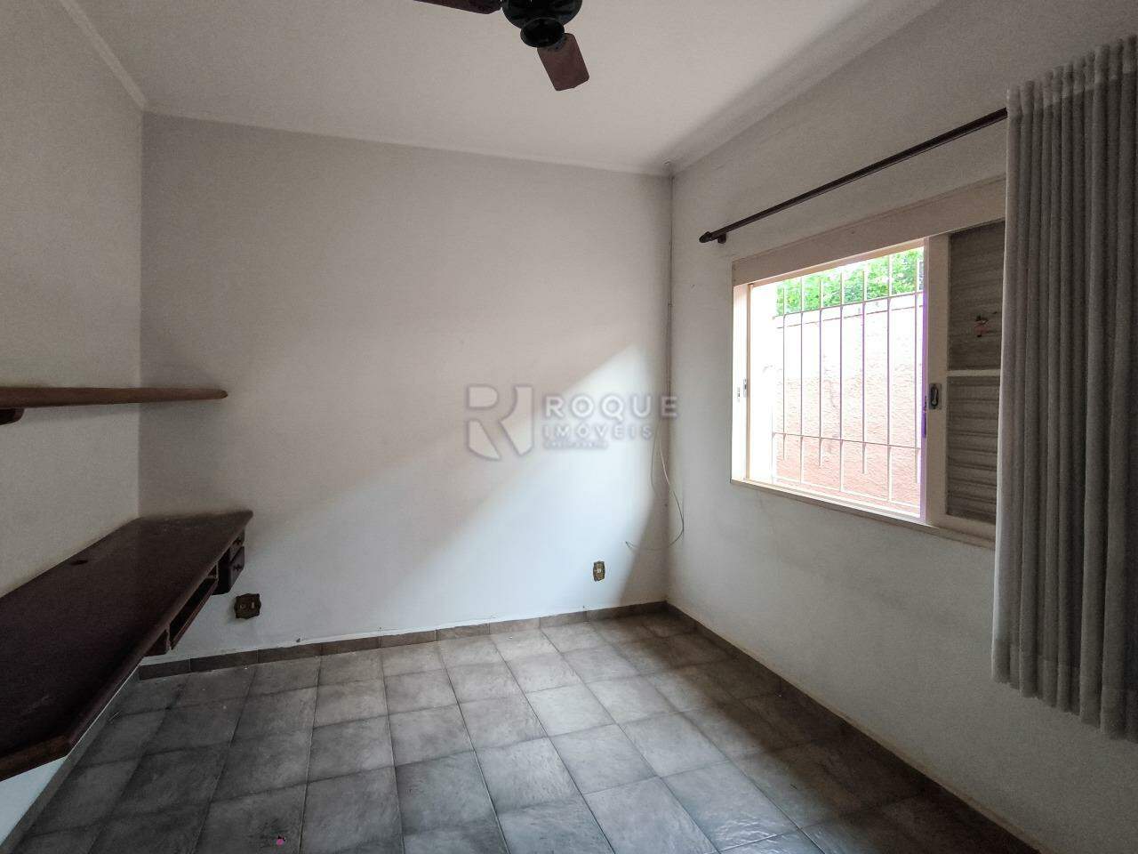 Casa Residencial para aluguel no bairro Jardim Montezuma: DORMITÓRIO 2
