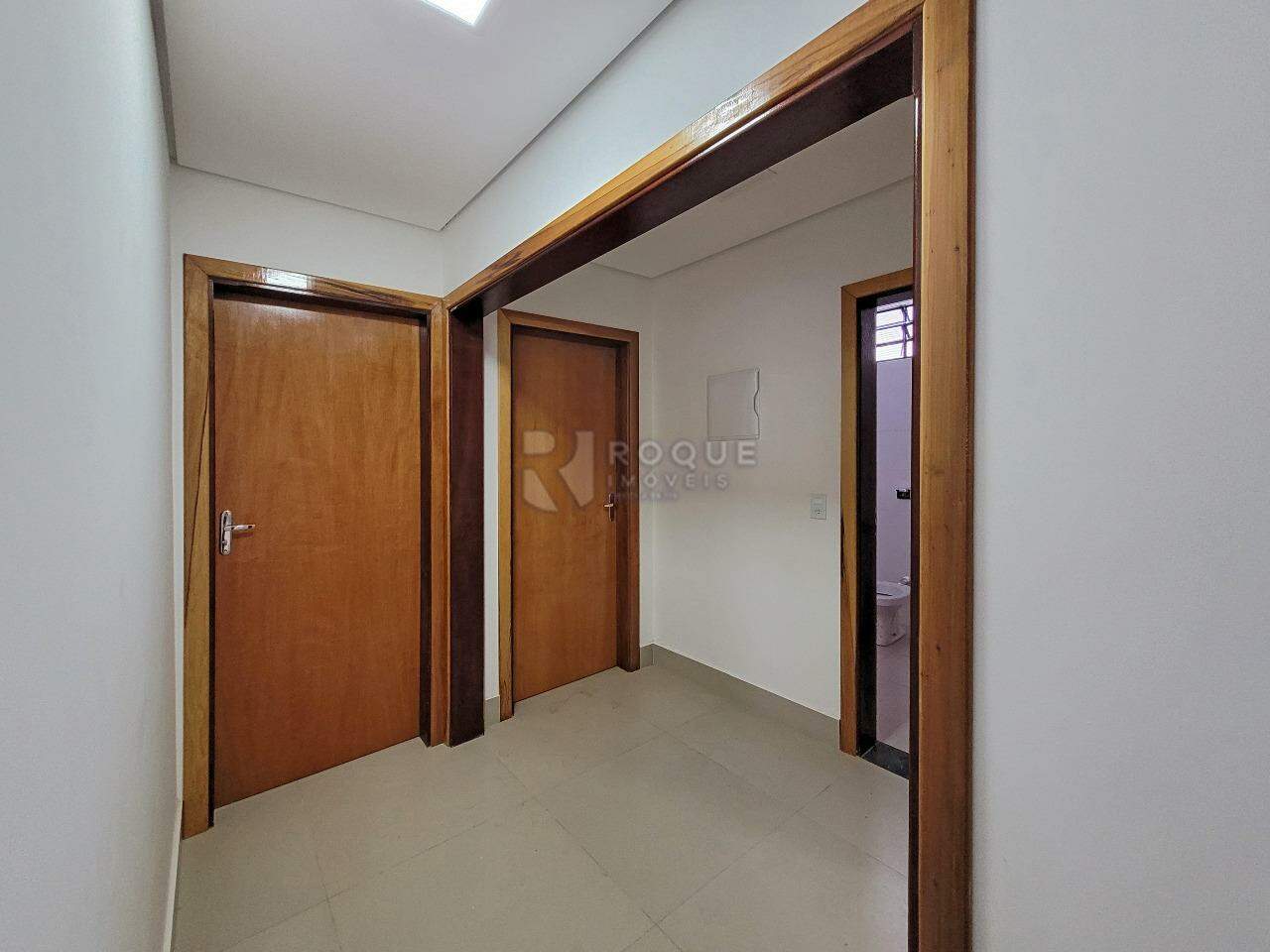 Casa Residencial para aluguel no bairro Vila Claudia: Área de circulação