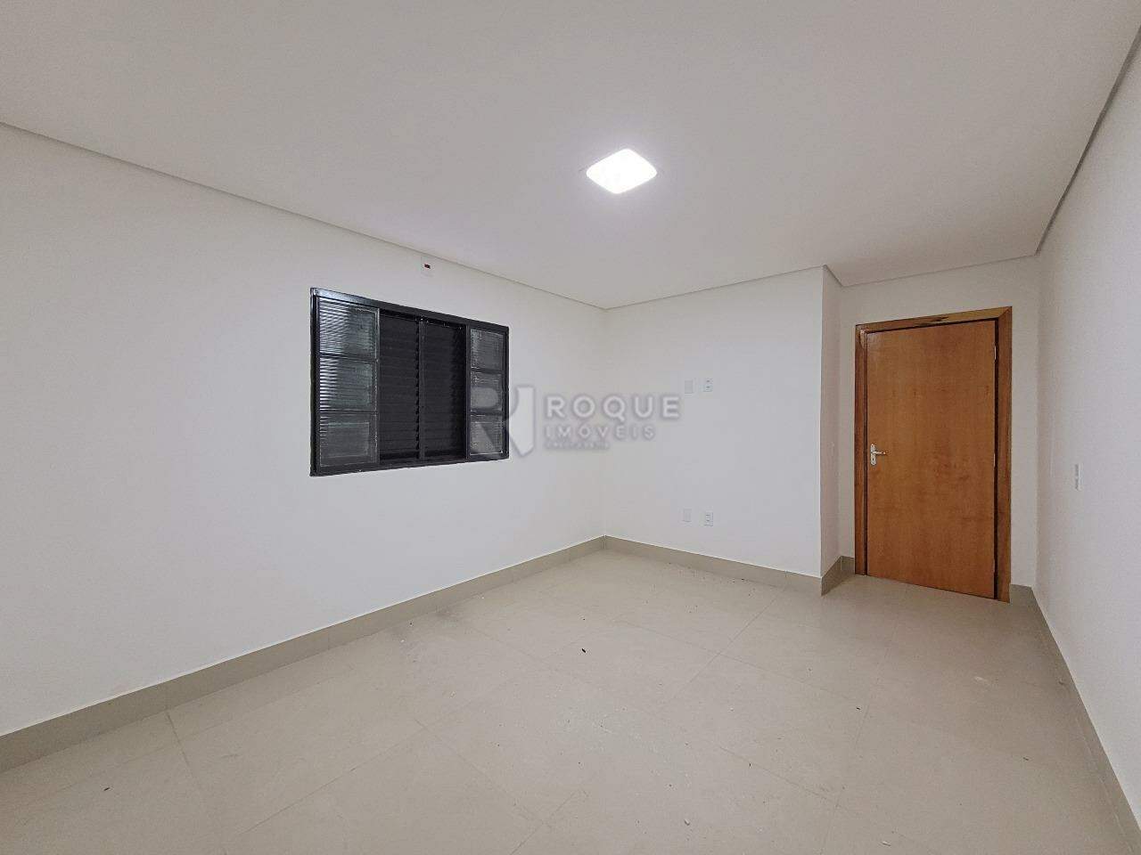 Casa Residencial para aluguel no bairro Vila Claudia: Dormitório 02
