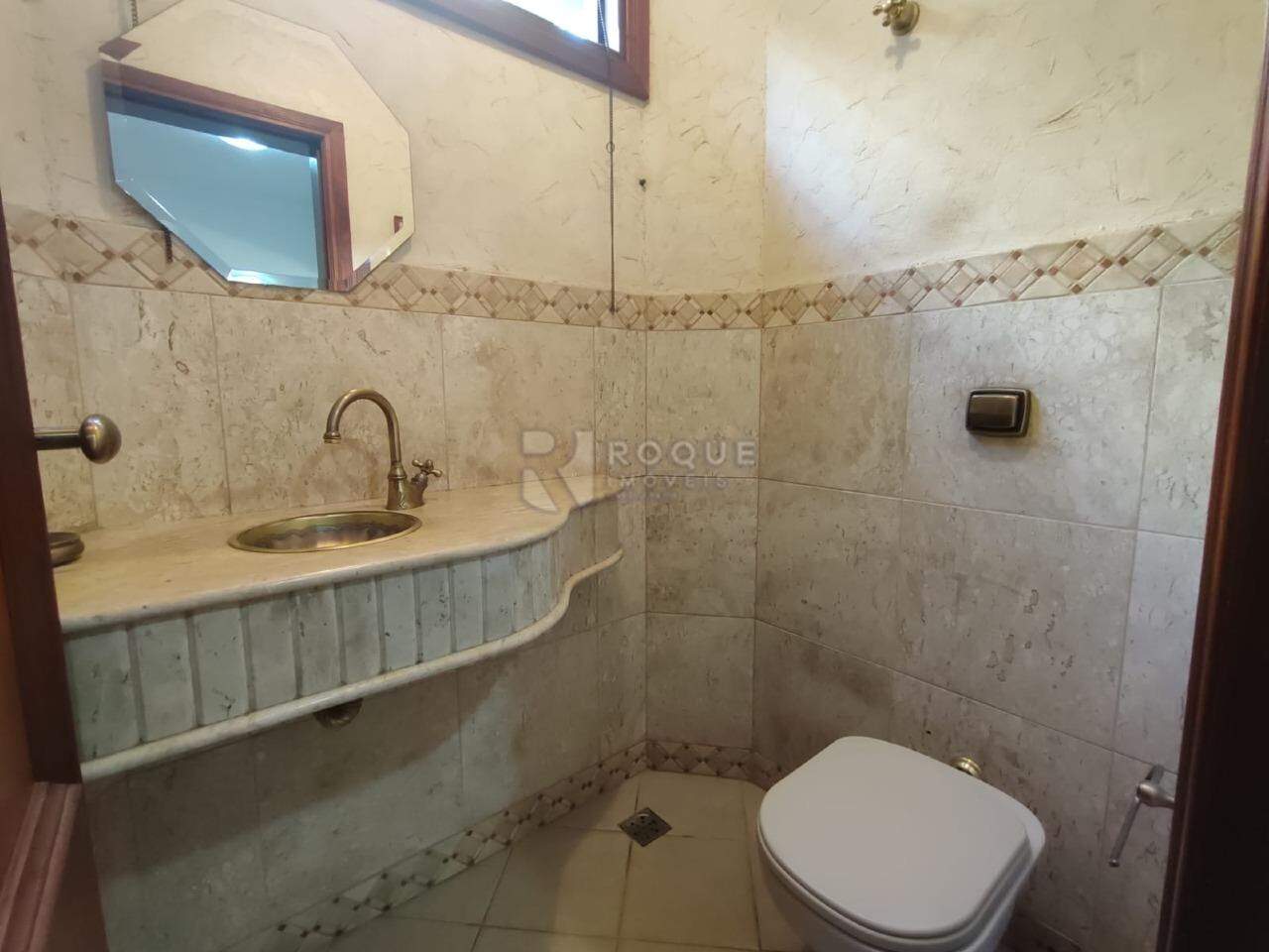 Casa em condomínio à venda no bairro Jardim Florença: