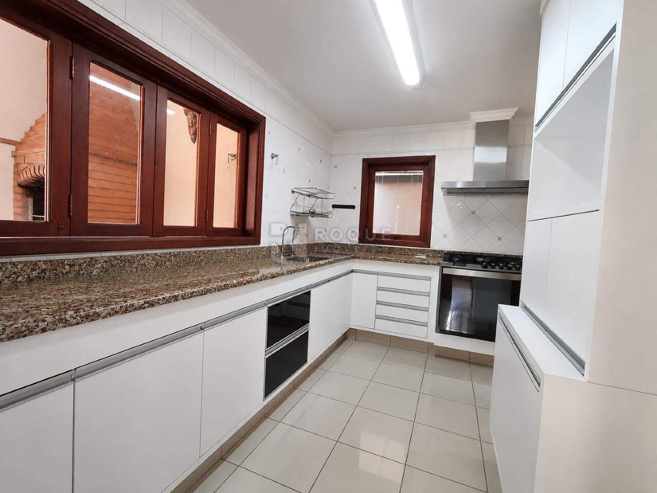 Casa em condomínio à venda no bairro Jardim Florença: