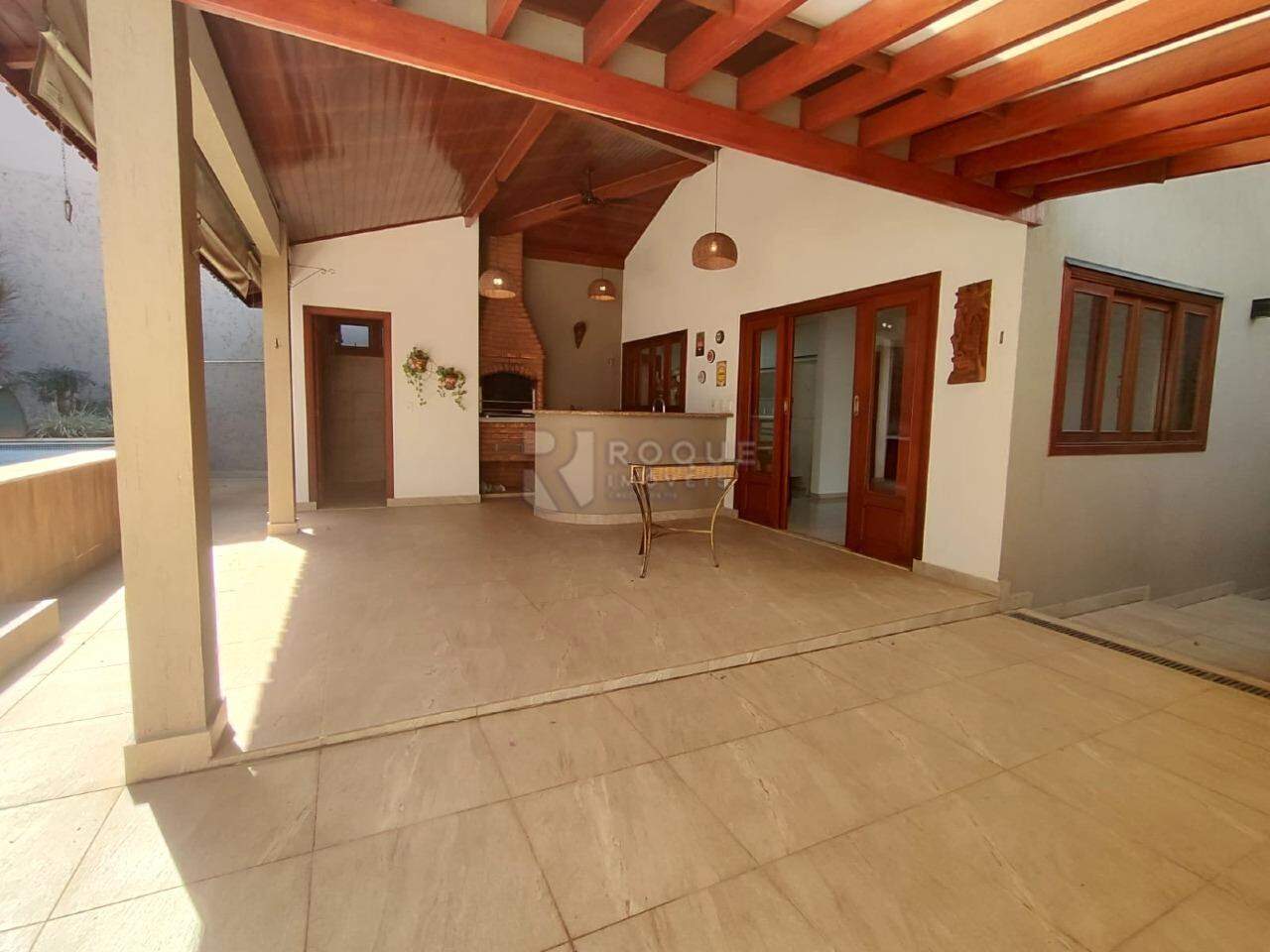Casa em condomínio à venda no bairro Jardim Florença: