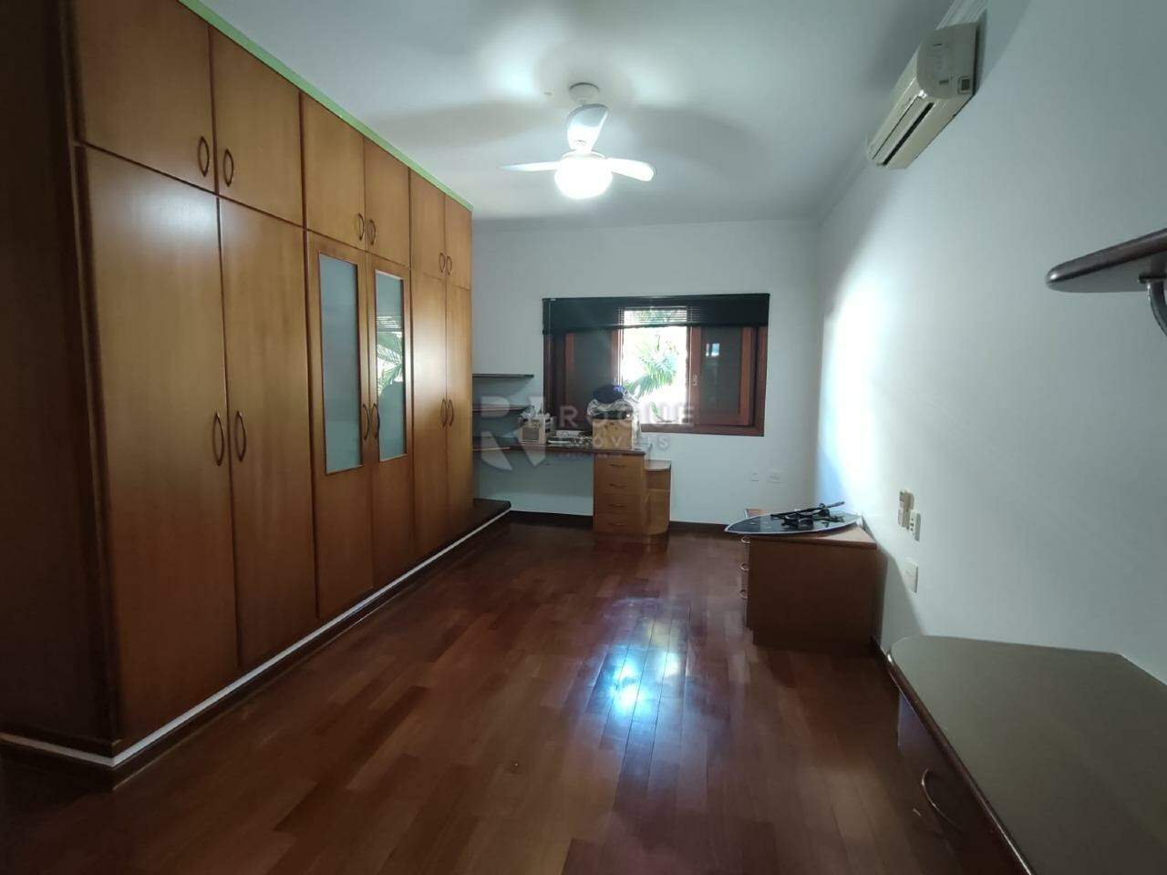 Casa em condomínio à venda no bairro Jardim Florença: