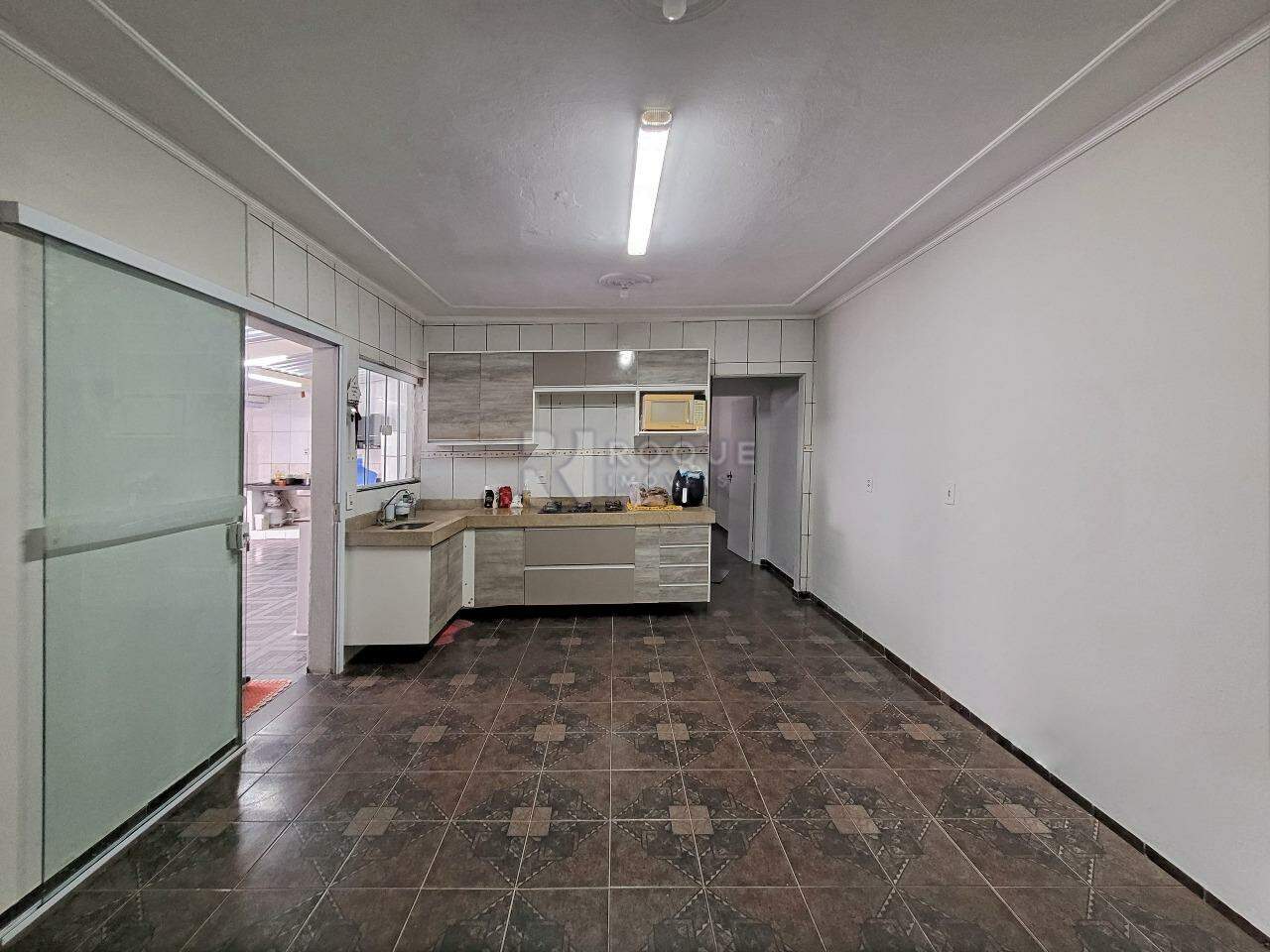 Casa Residencial para aluguel no bairro Jardim Hortência: Cozinha