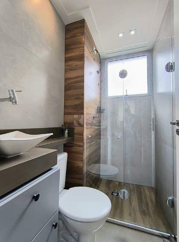 Apartamento para aluguel no bairro Jardim Colina Verde: Wc social 