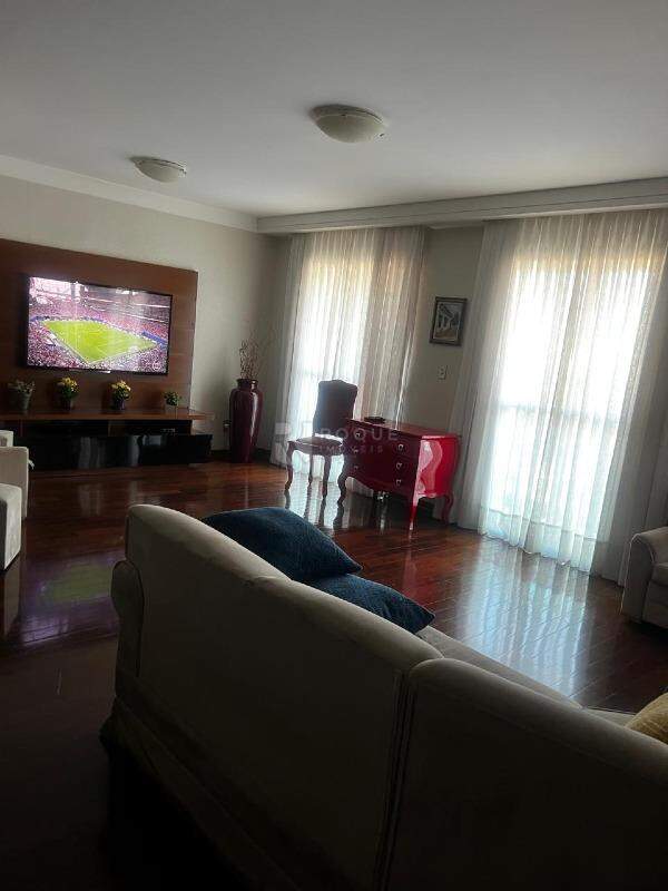 Apartamento à venda no bairro Centro: 