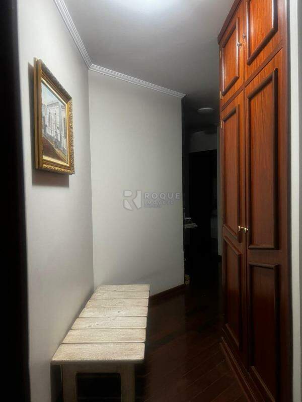 Apartamento à venda no bairro Centro: 