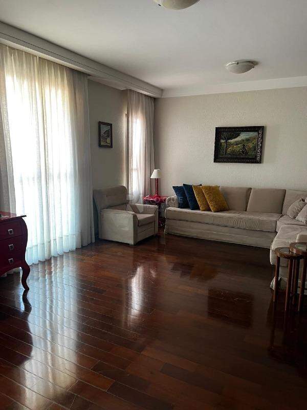 Apartamento à venda no bairro Centro: 
