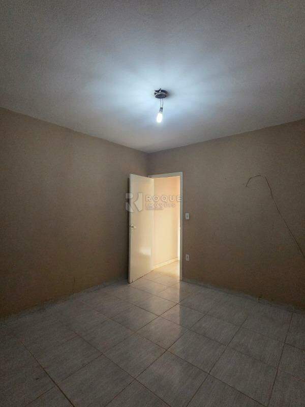 Casa Residencial à venda no bairro Cidade Jardim: Dormitório 2 - Edícula