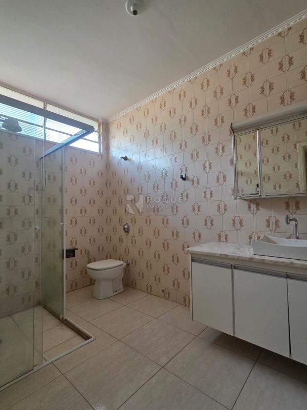 Casa Residencial à venda no bairro Cidade Jardim: WC Social
