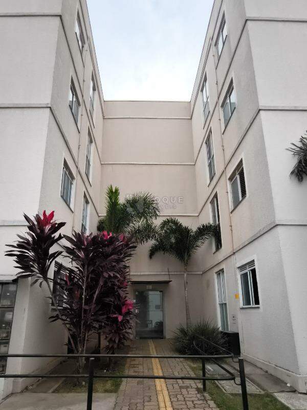 Apartamento à venda no bairro Fazenda Duas Barras: ENTRADA