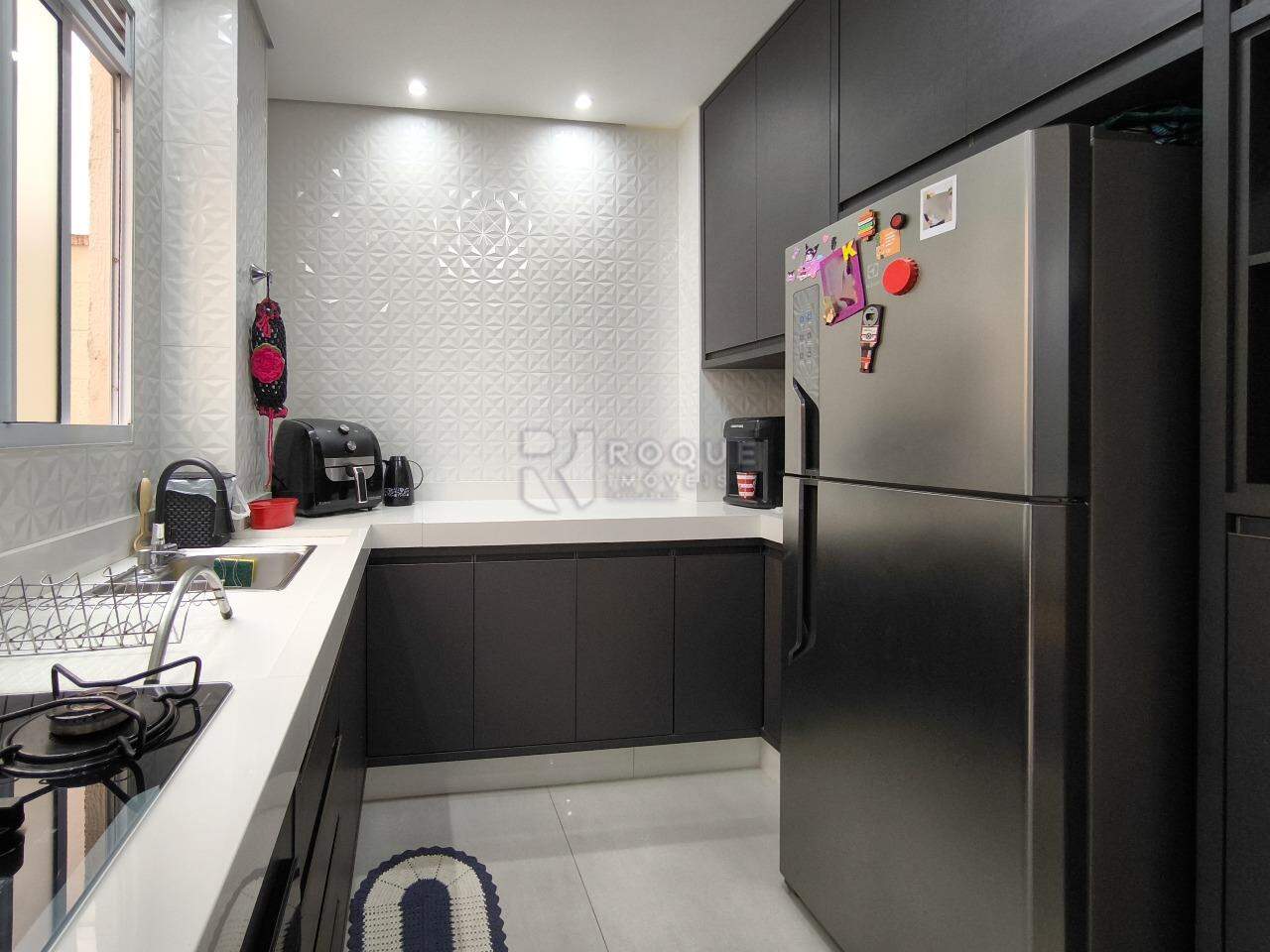 Apartamento à venda no bairro Fazenda Duas Barras: COZINHA