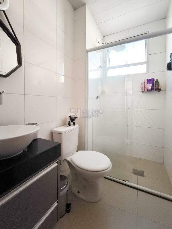 Apartamento à venda no bairro Jardim Campo Belo: BANHEIRO SOCIAL