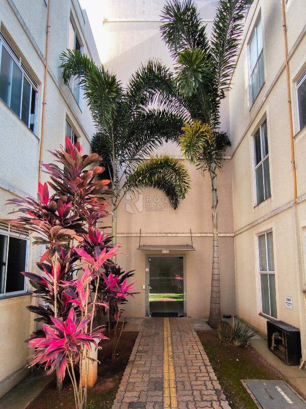 Apartamento à venda no bairro Jardim Campo Belo: ENTRADA