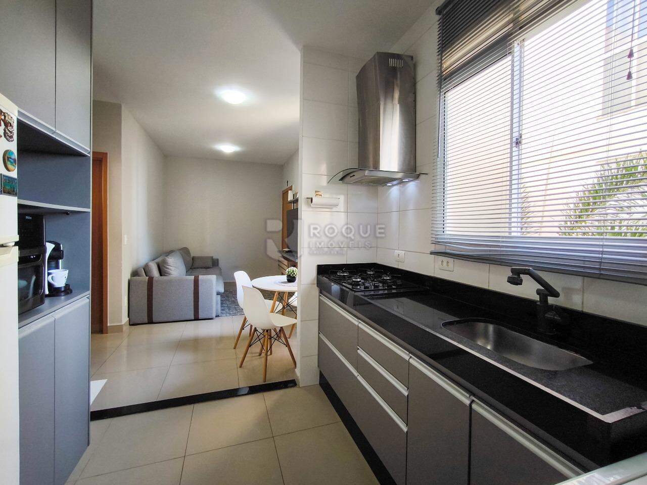 Apartamento à venda no bairro Jardim Campo Belo: COZINHA