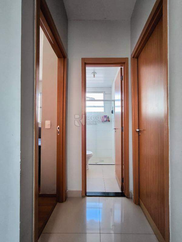 Apartamento à venda no bairro Jardim Campo Belo: ÁREA DE CIRCULAÇÃO