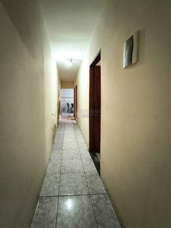 Casa Residencial à venda no bairro Jardim Campo Belo: CORREDOR INTERNO
