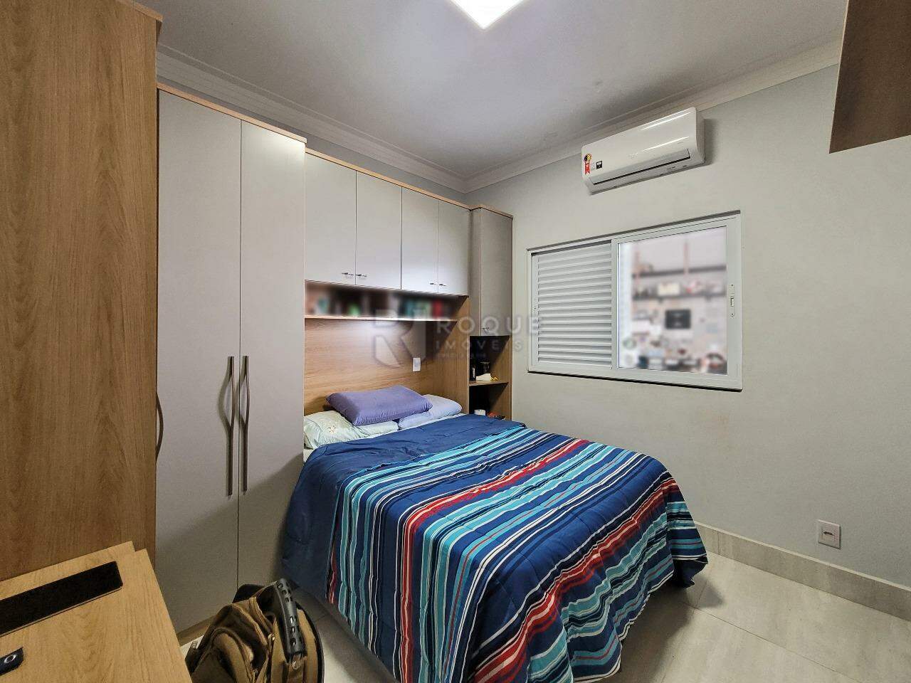 Casa em condomínio à venda no bairro Jardim Residencial Campo Novo: Dormitório 2