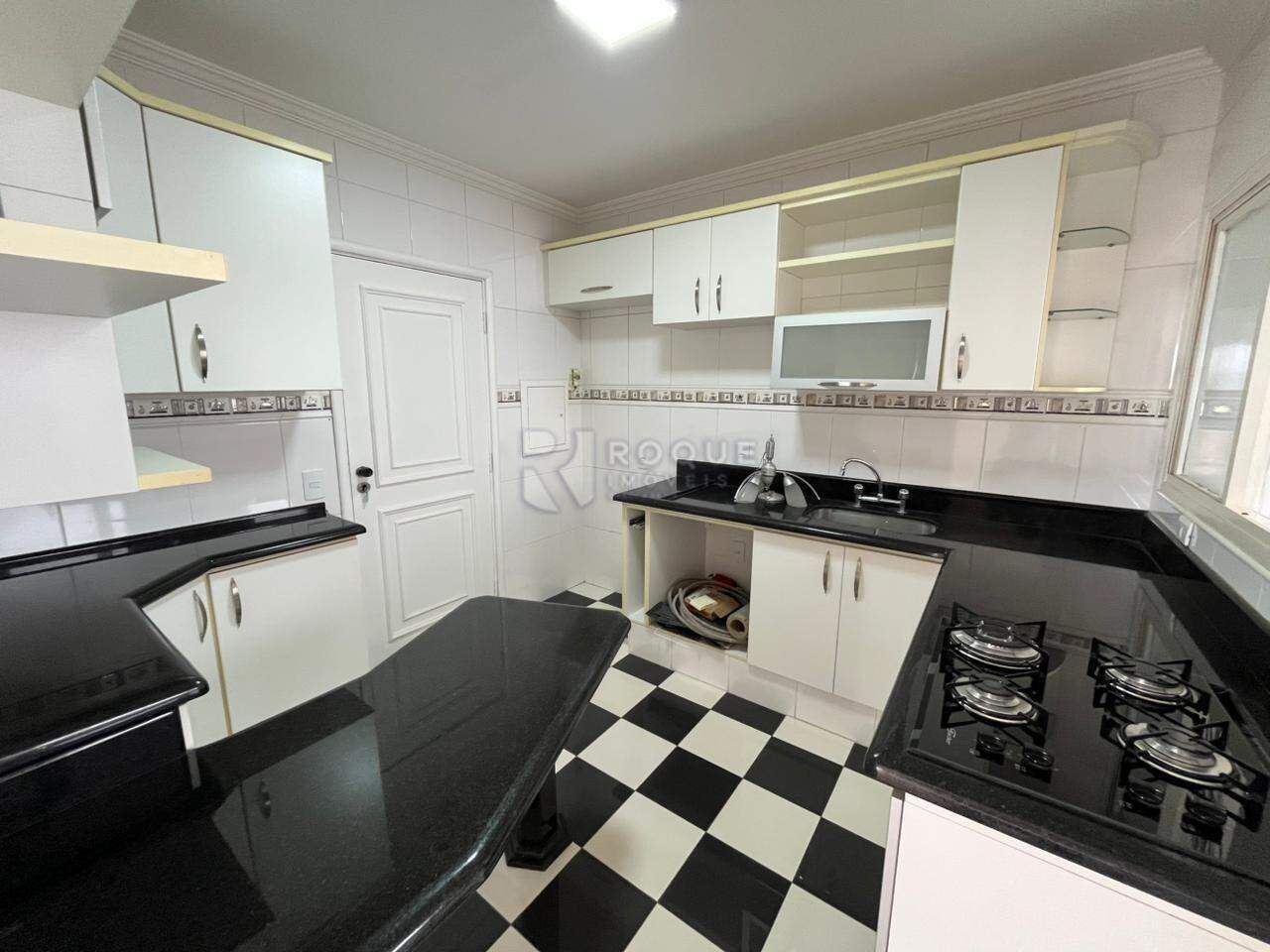 Apartamento à venda no bairro Centro: