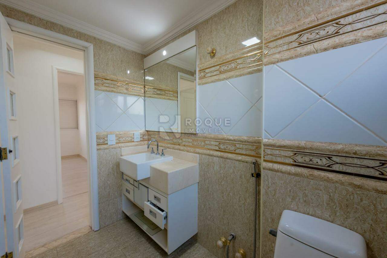 Apartamento à venda no bairro Centro: