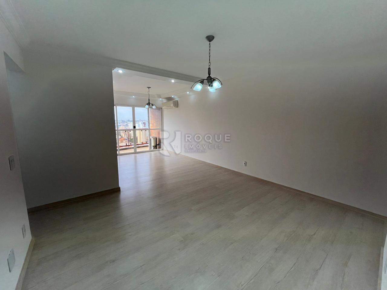 Apartamento à venda no bairro Centro: