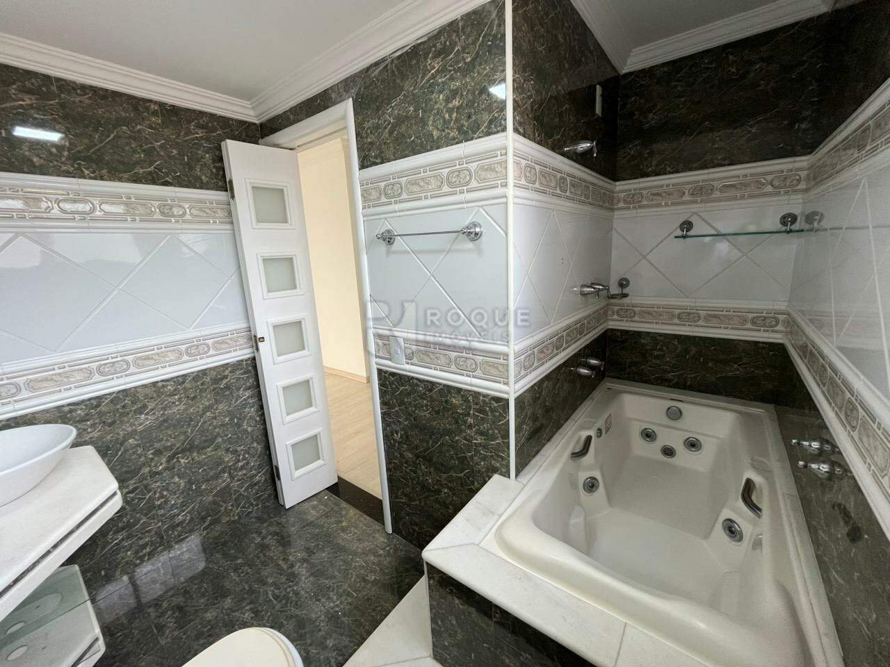Apartamento à venda no bairro Centro: