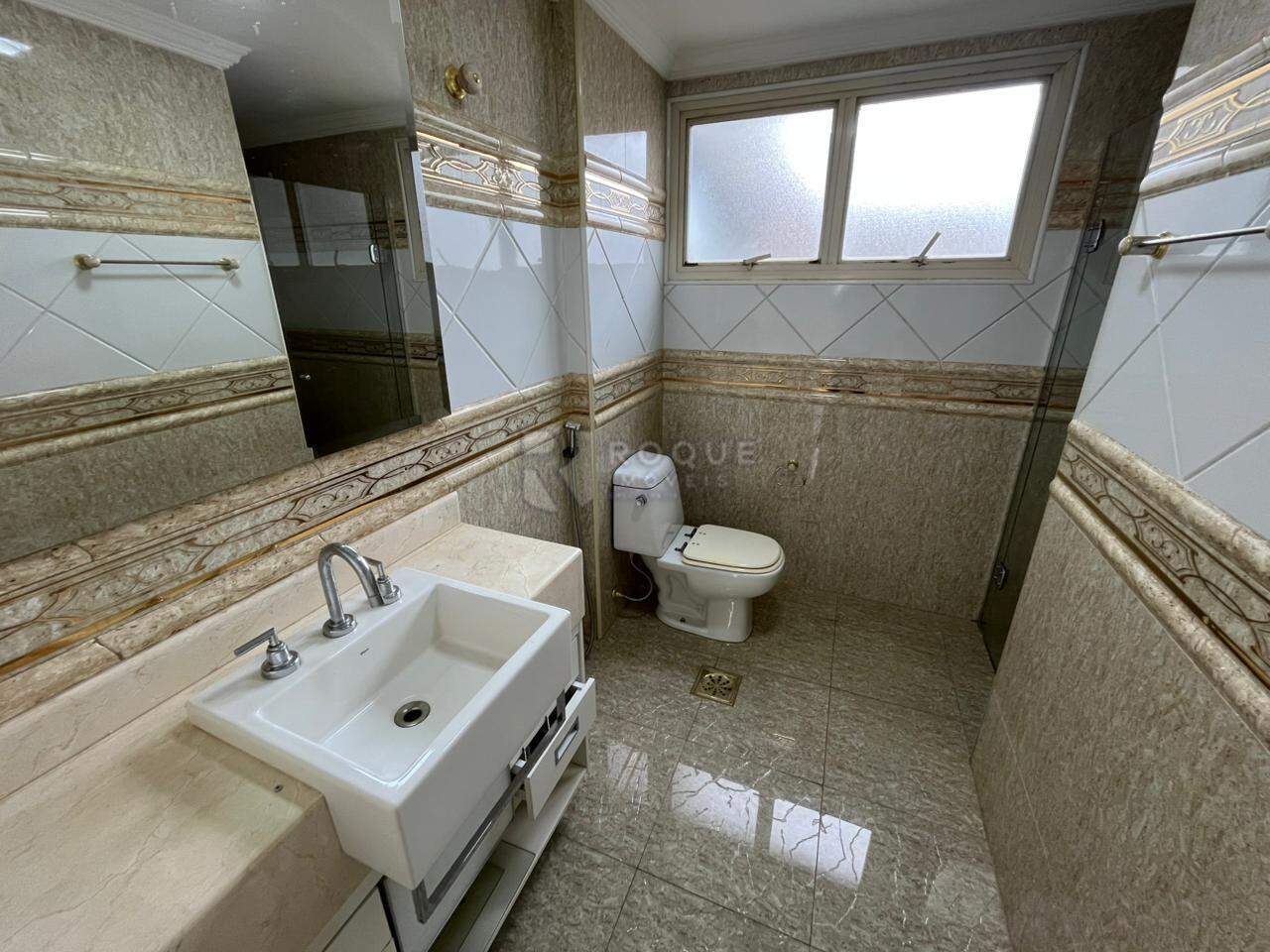 Apartamento à venda no bairro Centro: