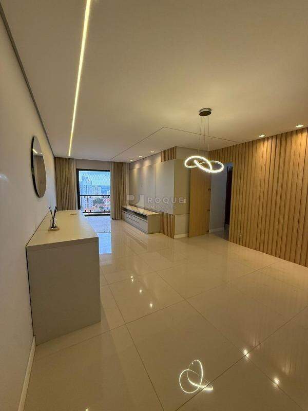 Apartamento à venda no bairro Centro: 