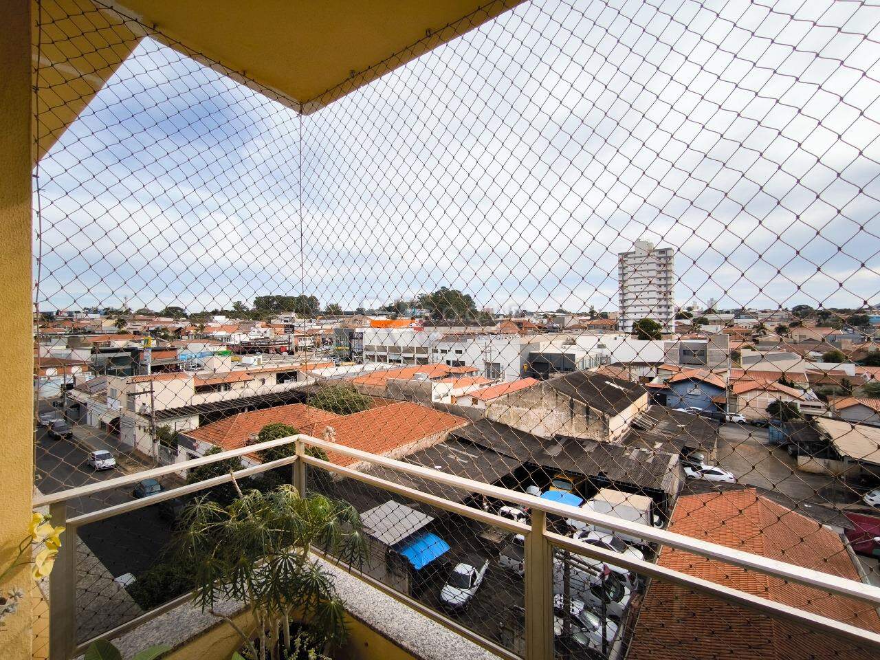 Apartamento à venda no bairro Jardim Piratininga: VISTA PARCIAL SALA DE ESTAR