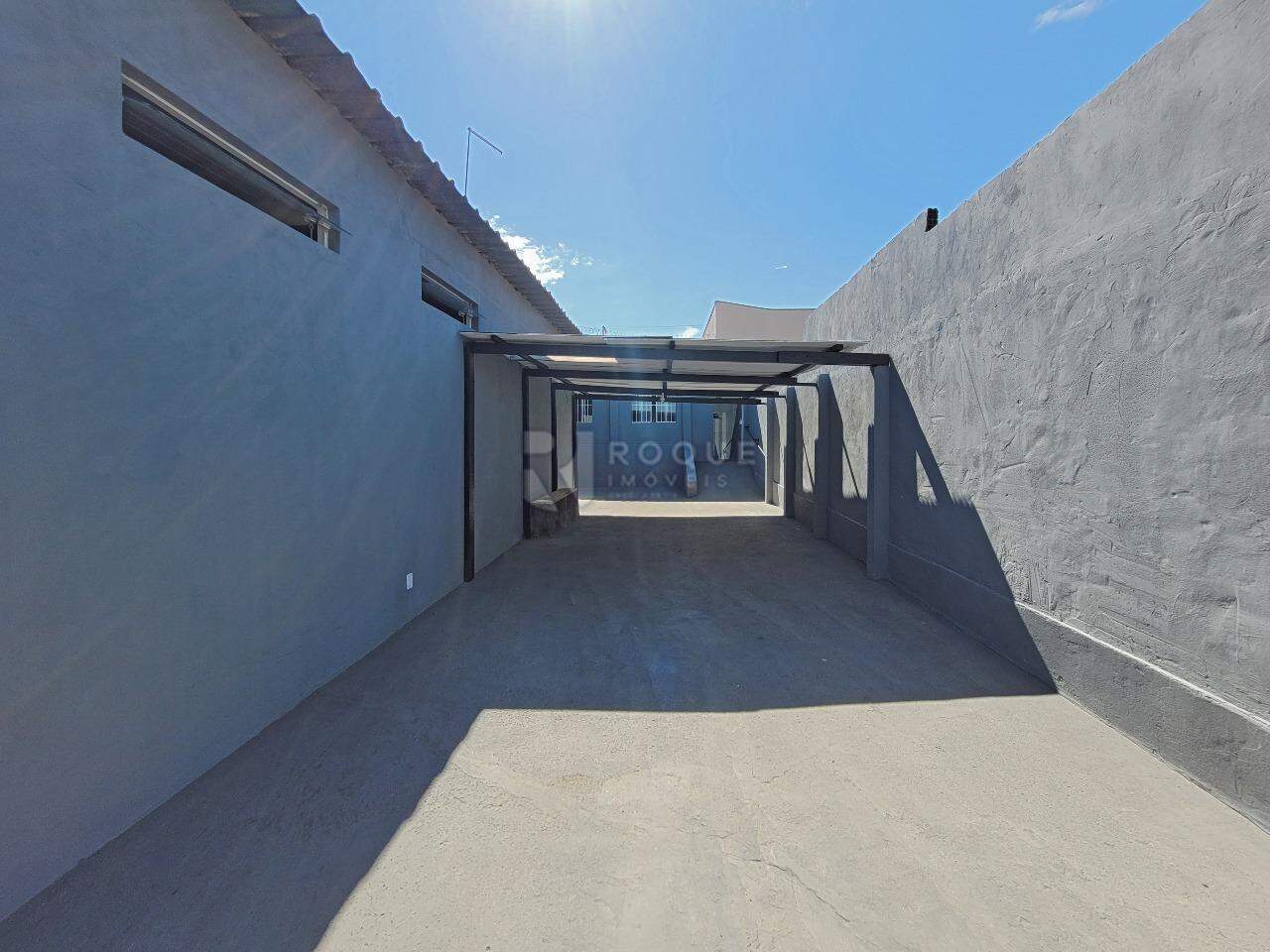 Casa Residencial para aluguel no bairro Jardim Residencial Antonio Simonetti III: Garagem