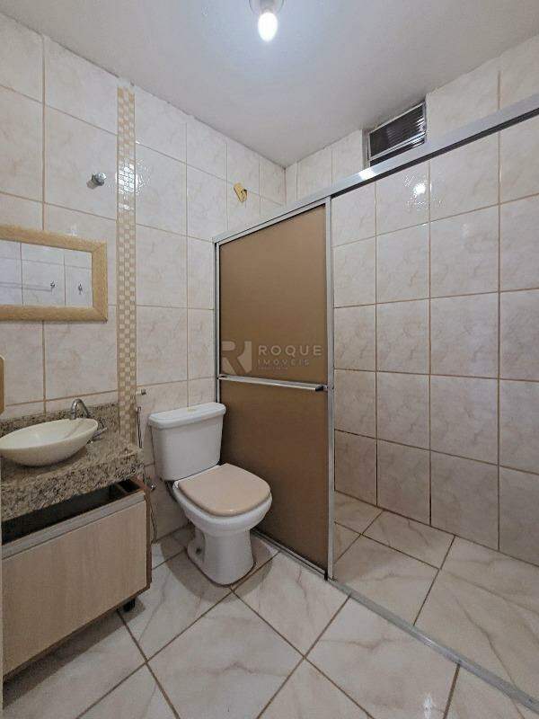 Casa Residencial para aluguel no bairro Jardim Residencial Antonio Simonetti III: Wc suíte