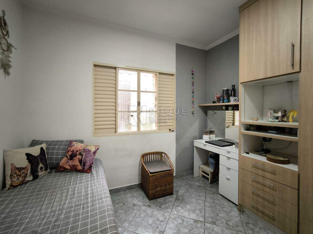Casa Residencial à venda no bairro Jardim Adélia Cavicchia Grotta: DORMITÓRIO 1