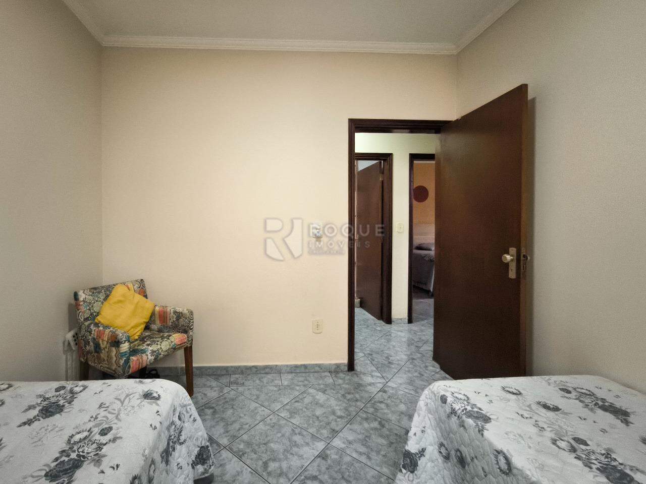 Casa Residencial à venda no bairro Jardim Adélia Cavicchia Grotta: DORMITÓRIO 2