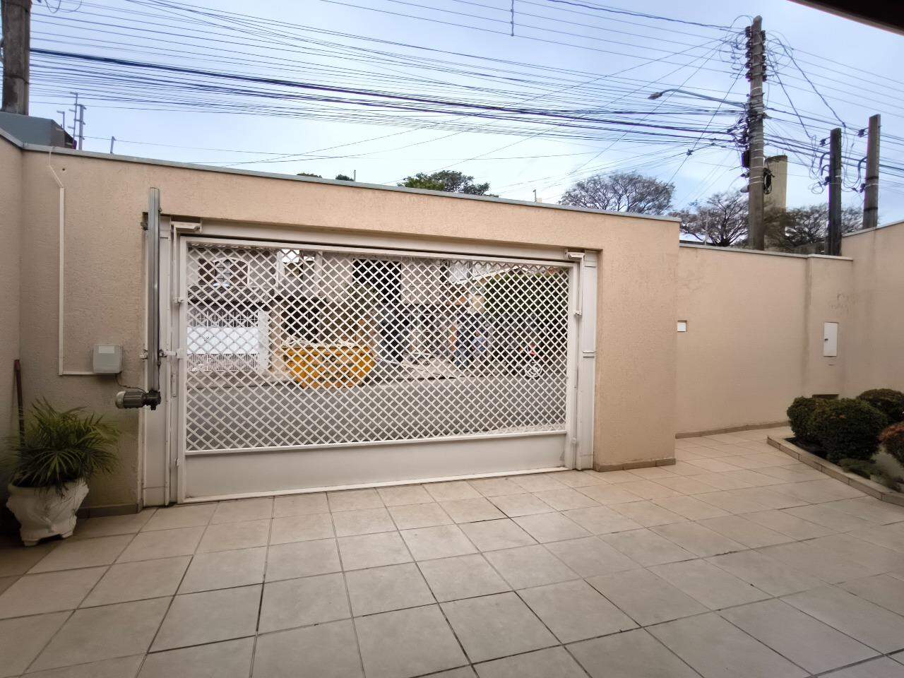 Casa Residencial à venda no bairro Jardim Adélia Cavicchia Grotta: PORTÃO AUTOMÁTICO