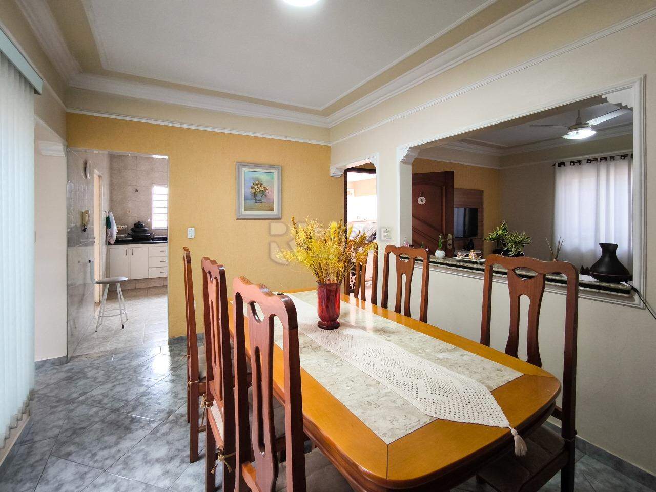 Casa Residencial à venda no bairro Jardim Adélia Cavicchia Grotta: SALA DE JANTAR