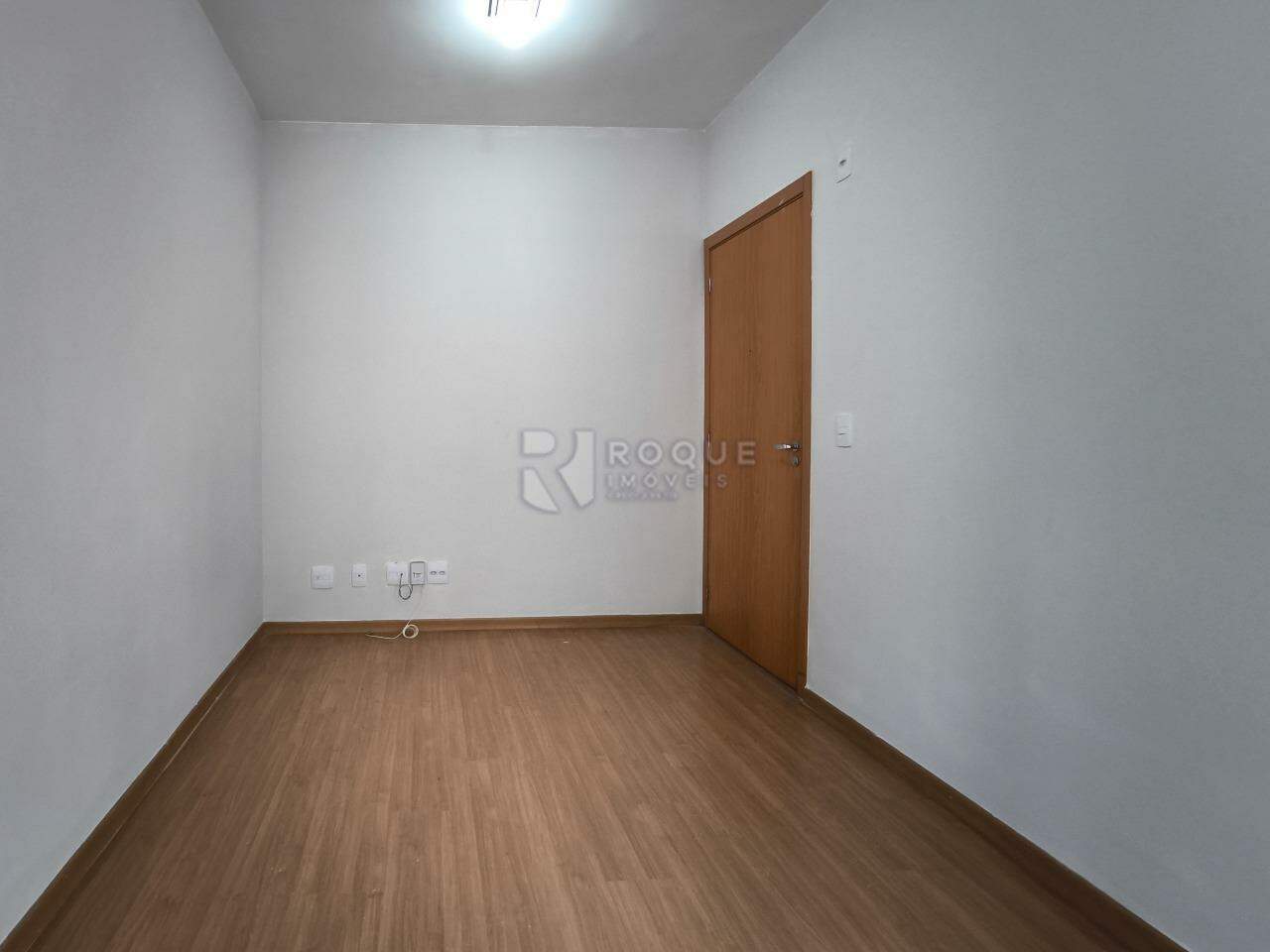 Apartamento à venda no bairro Jardim da Graminha: SALA DE ESTAR