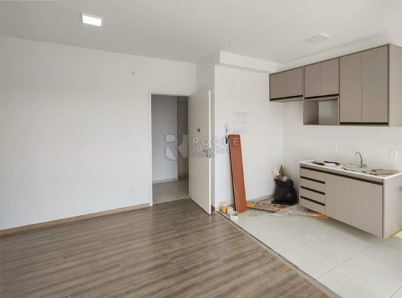 Apartamento à venda no bairro Jardim do Lago: Sala / cozinha 