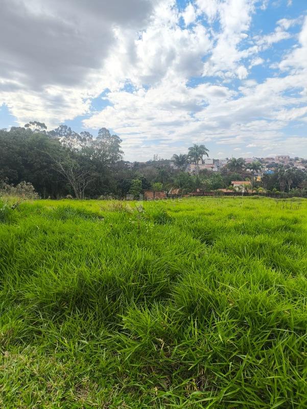 Área à venda no bairro Jardim Roseira: 