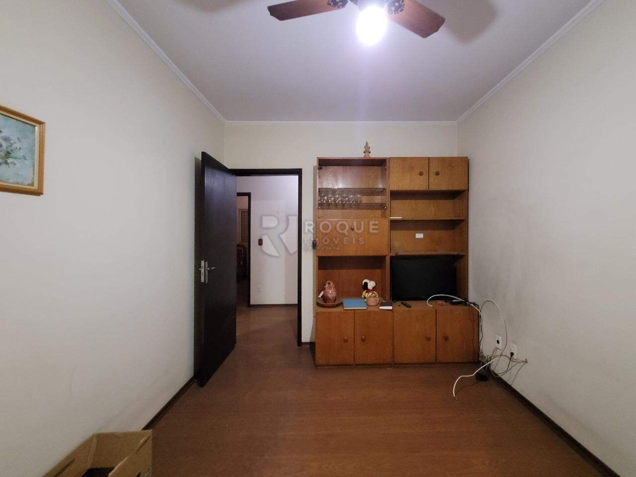 Apartamento para aluguel no bairro Centro: Dormitório 01