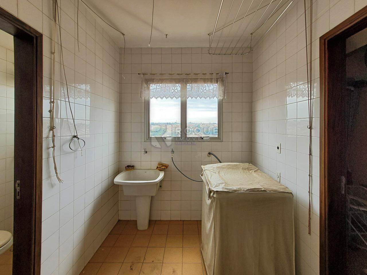 Apartamento para aluguel no bairro Centro: Área de serviço