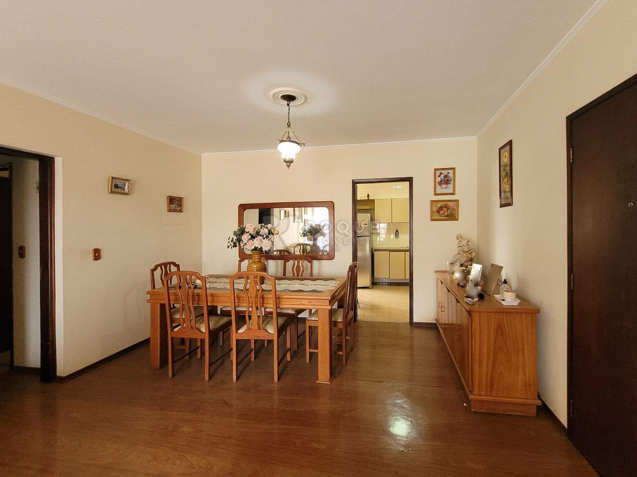 Apartamento para aluguel no bairro Centro: Sala de jantar
