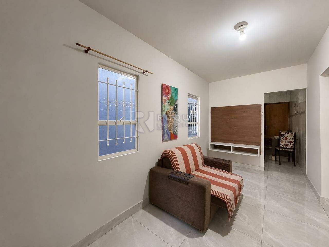 Casa Residencial para aluguel no bairro Jardim das Laranjeiras: Sala