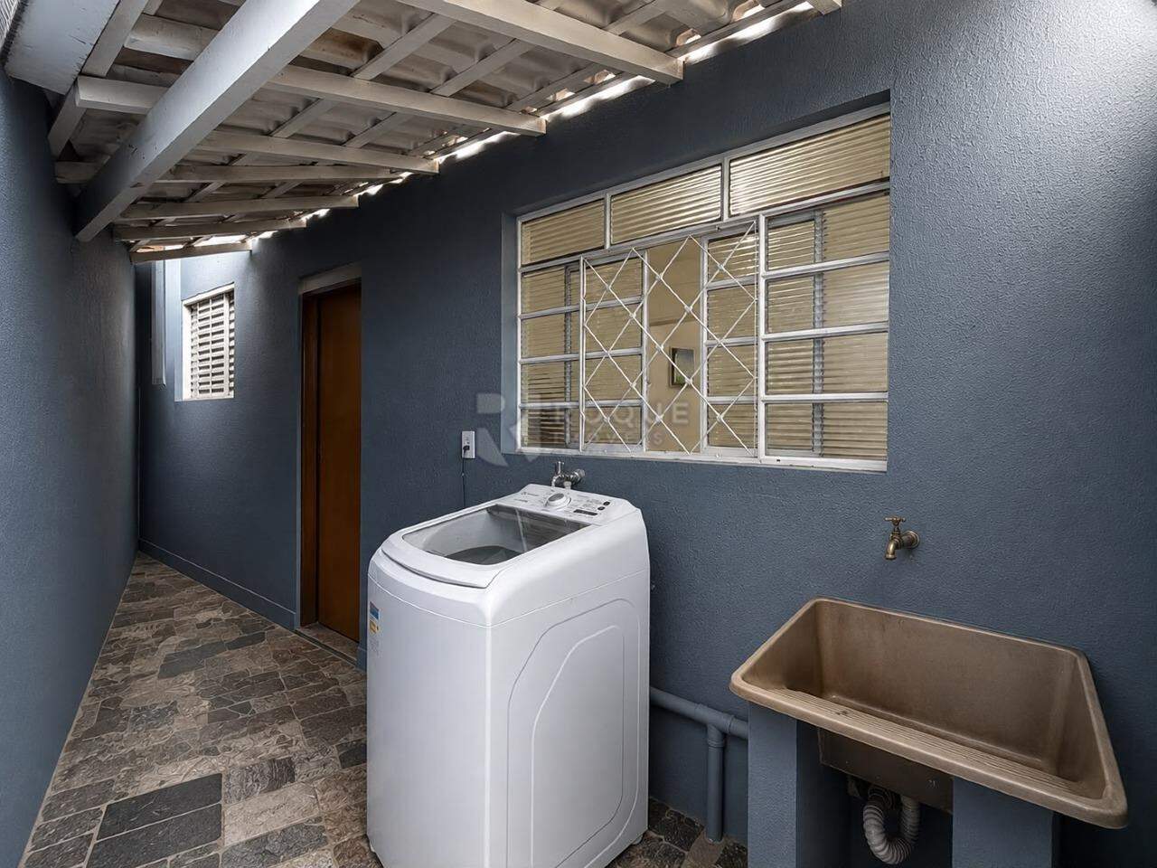 Casa Residencial para aluguel no bairro Jardim das Laranjeiras: 
