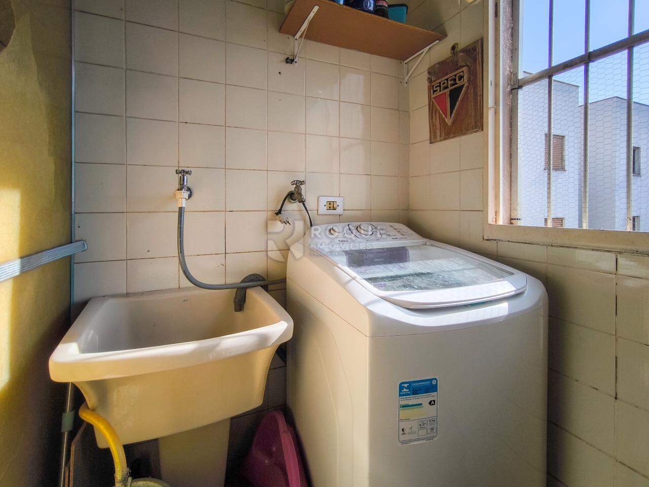 Apartamento à venda no bairro Vila Paulista: LAVANDERIA