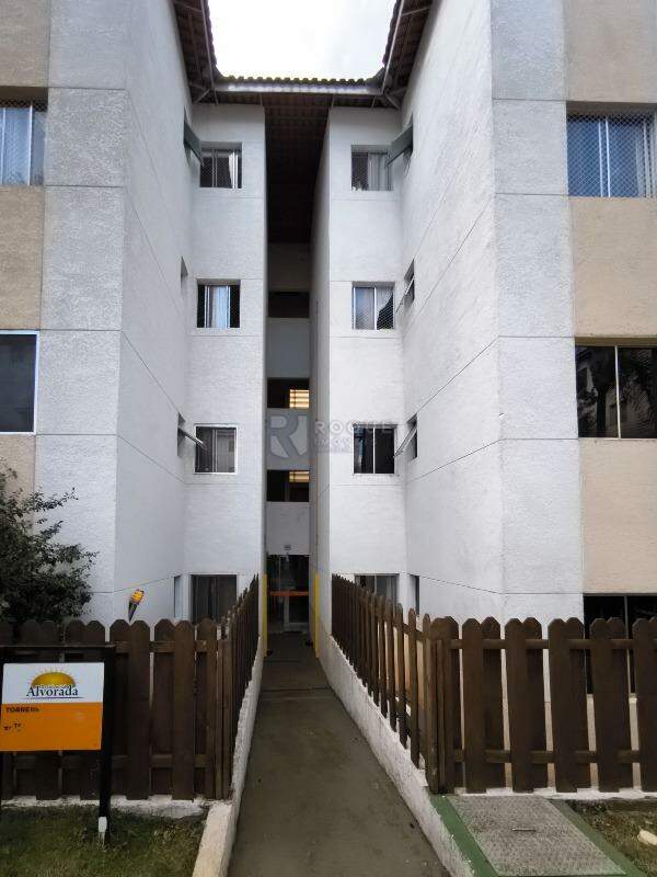 Apartamento à venda no bairro Jardim Parque Novo Mundo: ENTRADA
