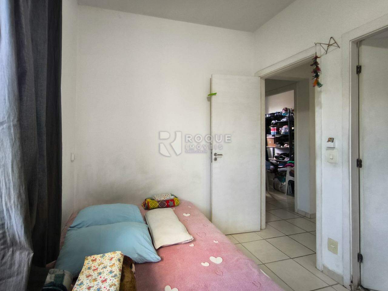 Apartamento à venda no bairro Jardim Parque Novo Mundo: SUÍTE
