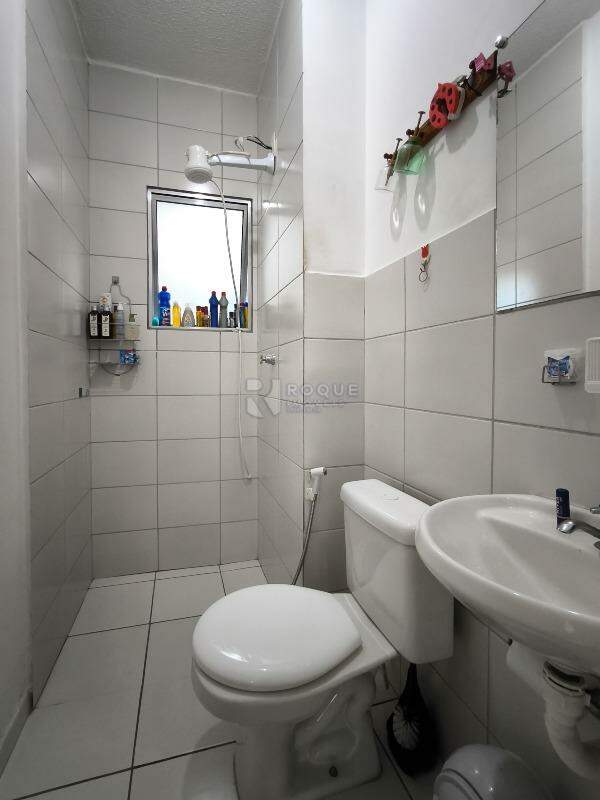 Apartamento à venda no bairro Jardim Parque Novo Mundo: BANHEIRO SOCIAL