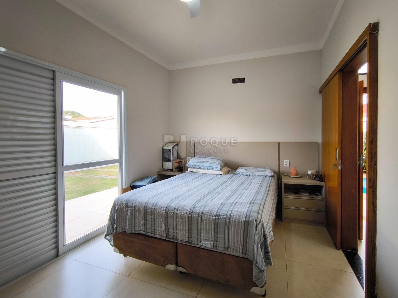 Casa Residencial à venda no bairro Jardim Caieira: SUÍTE