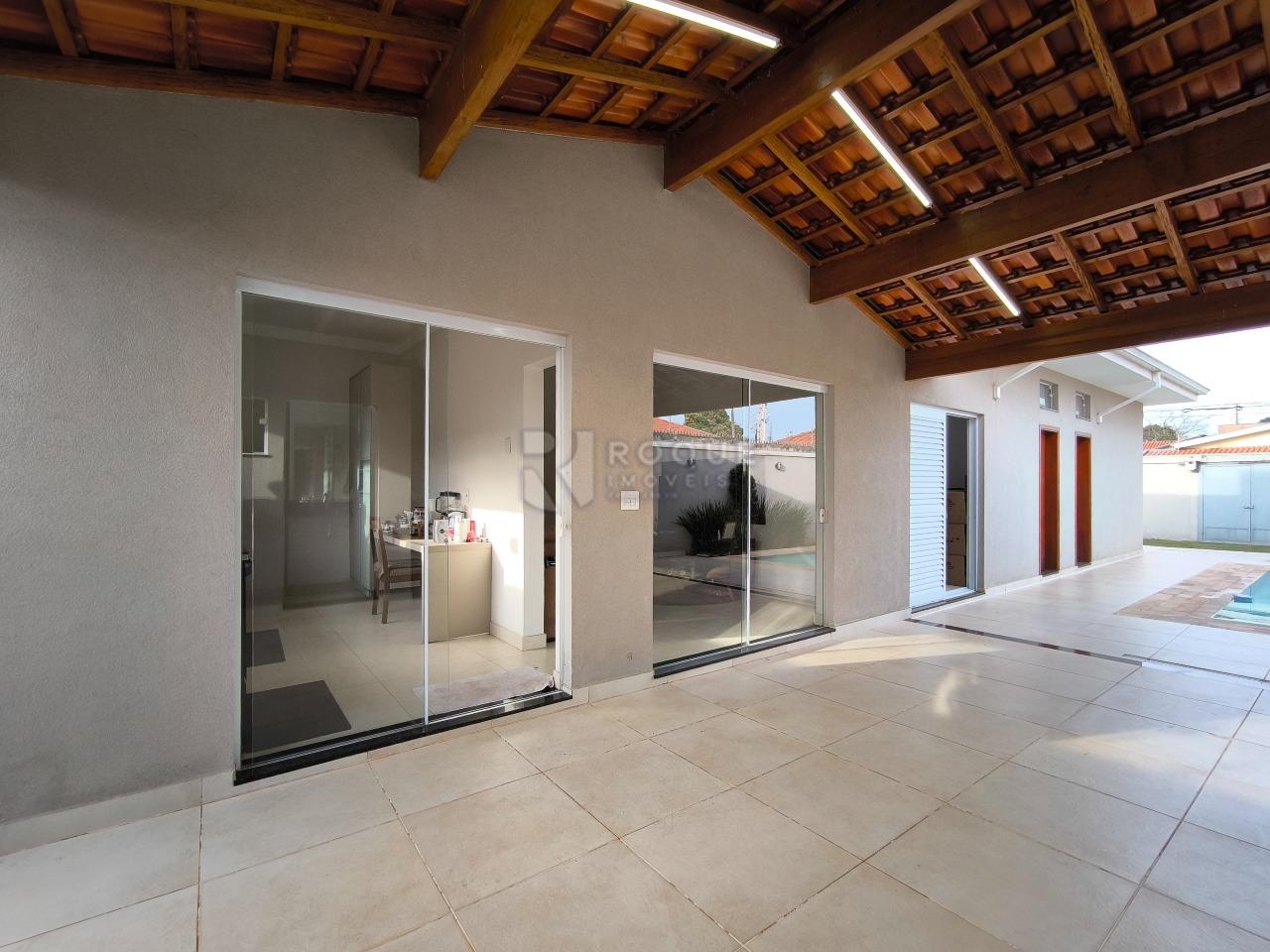 Casa Residencial à venda no bairro Jardim Caieira: ENTRADA